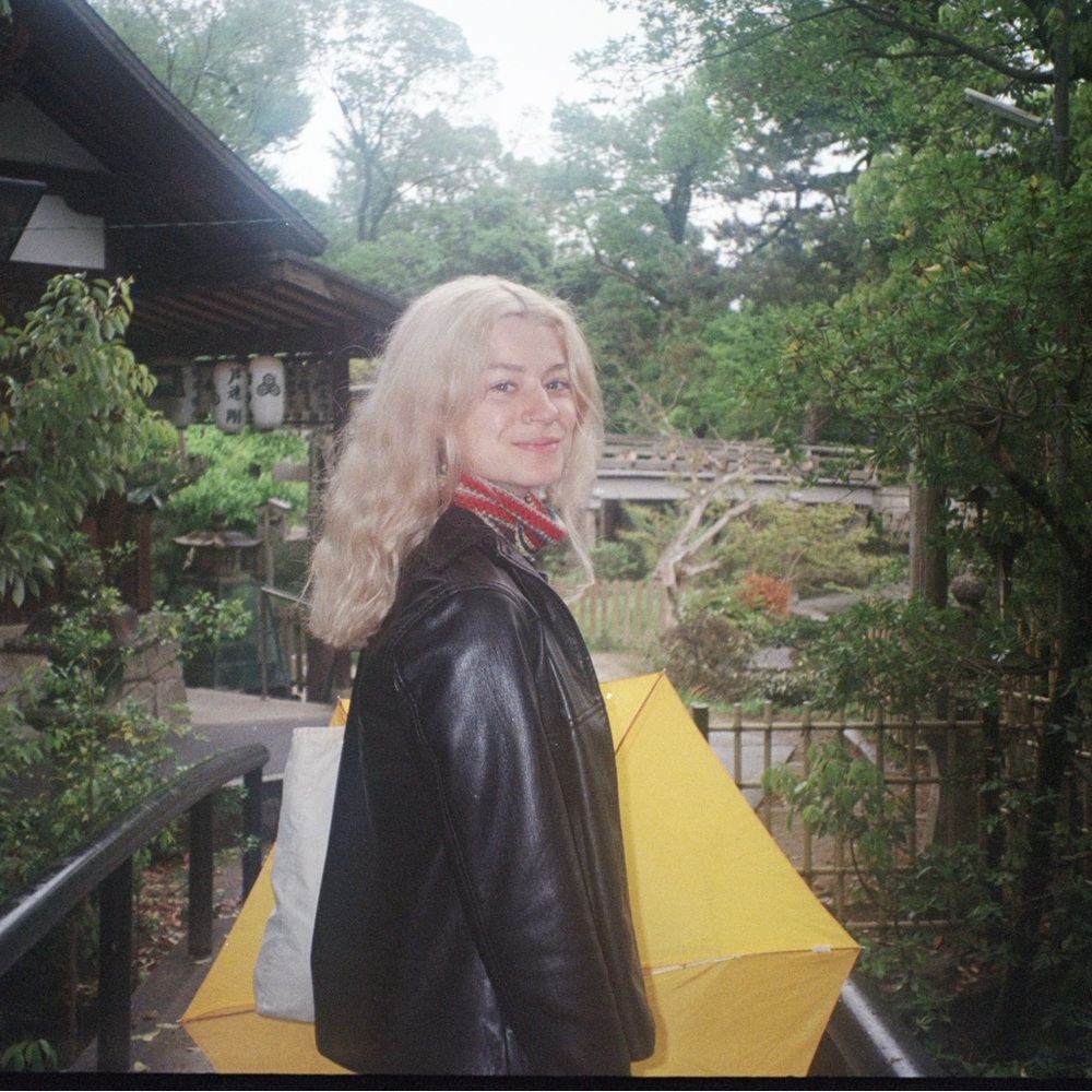 Meet your Posher, Celeste